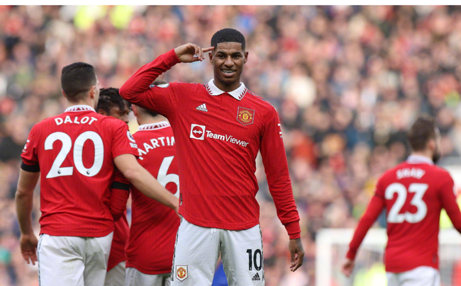 名也直逼中 名也直逼中